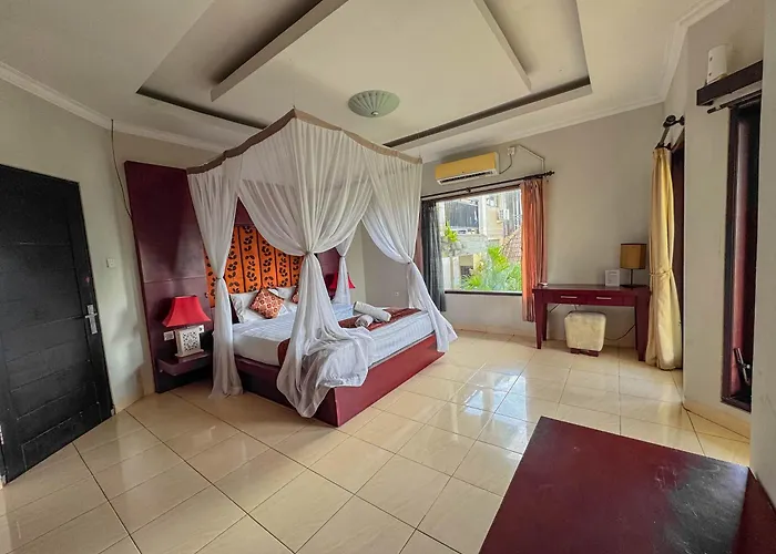 Griya Shanti Homestay *